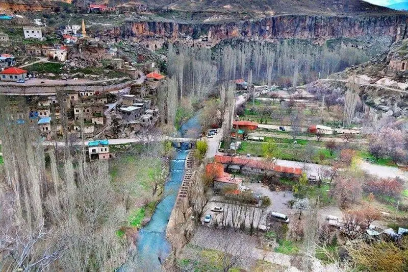Belisirma Village