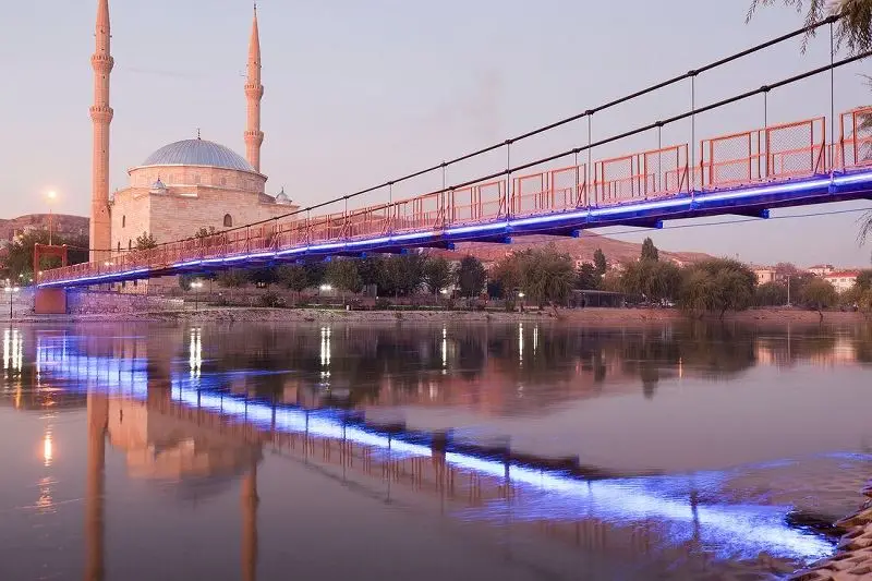 avanos swinging bridge