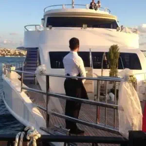 bosphorus cruise boat romos travel